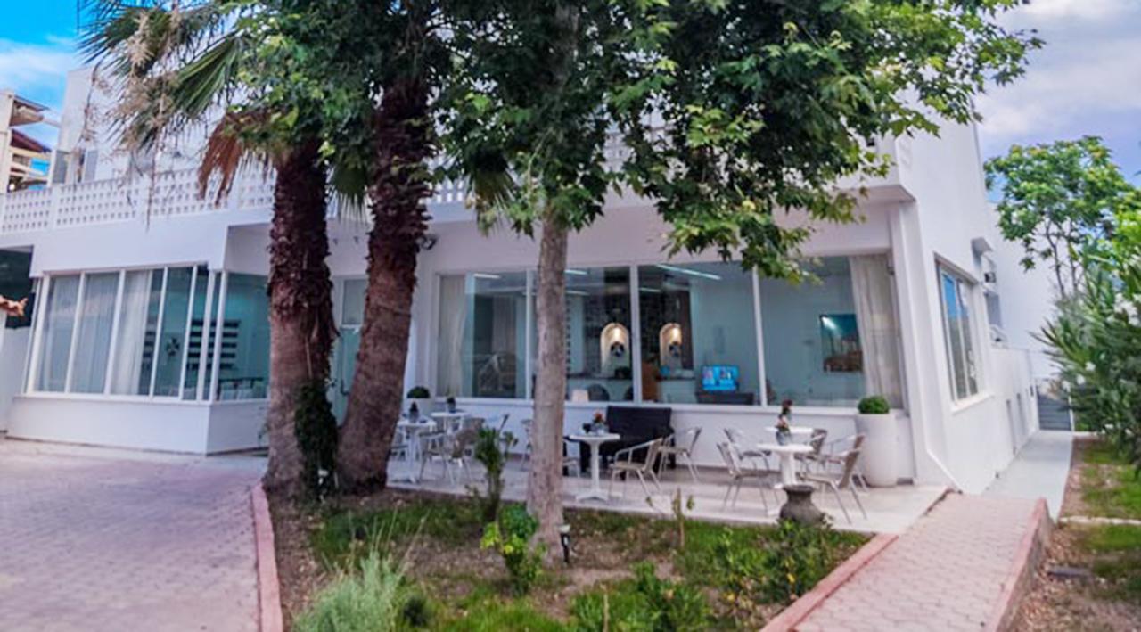 Paradiso Resort Agia Marina  المظهر الخارجي الصورة